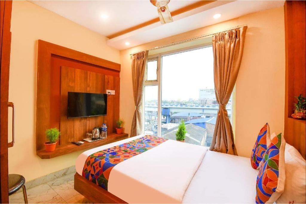 Hotel Aqua Tulip Calcutta  Esterno foto
