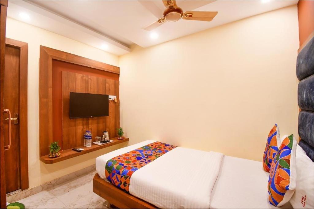 Hotel Aqua Tulip Calcutta  Esterno foto