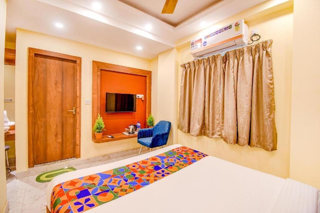 Hotel Aqua Tulip Calcutta  Esterno foto
