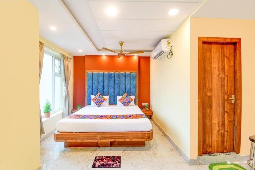 Hotel Aqua Tulip Calcutta  Esterno foto